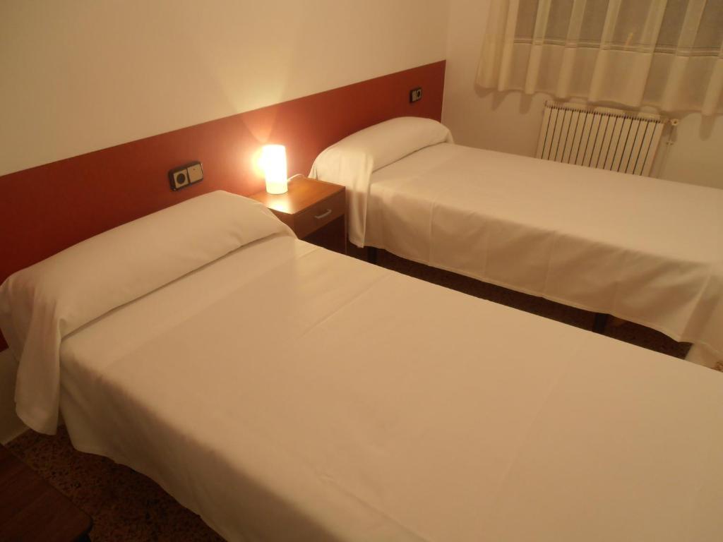 Hostal Braseria Tivissa 部屋 写真